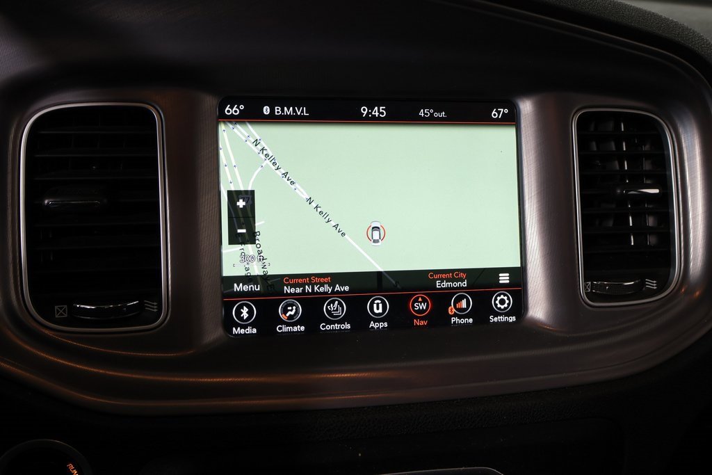 Used 2023 Dodge Charger R/T w/ Navigation & Travel Group image 7