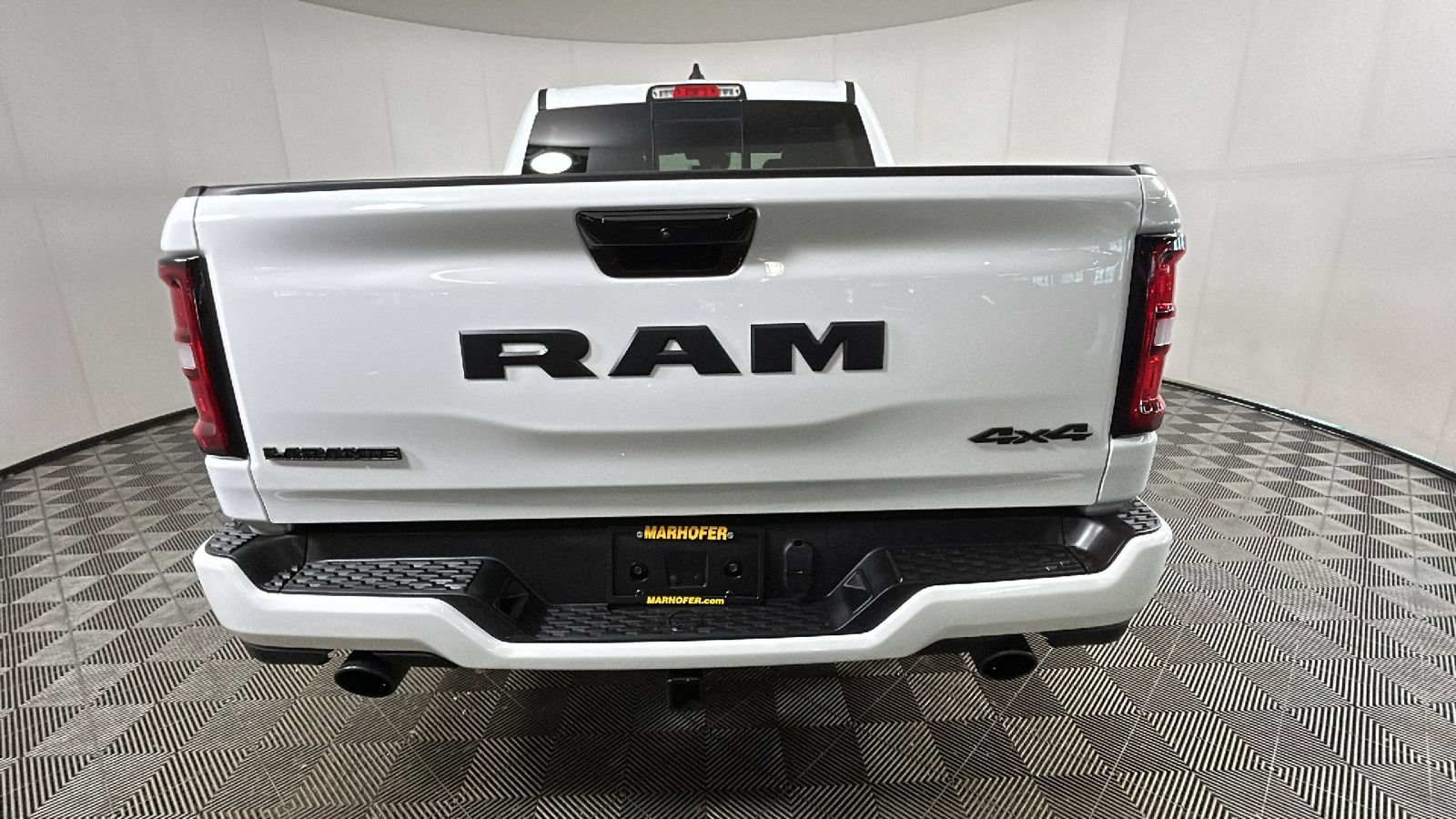 Used 2026 RAM 1500 Laramie w/ Night Edition AWD/4WD image 5