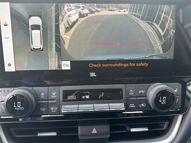 Used 2024 Toyota Grand Highlander Limited image 18