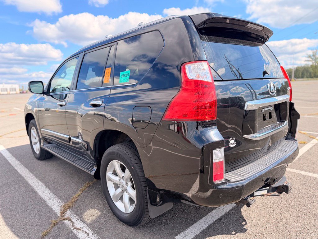 Used 2013 Lexus GX 460 w/ Comfort Plus Pkg AWD/4WD image 3