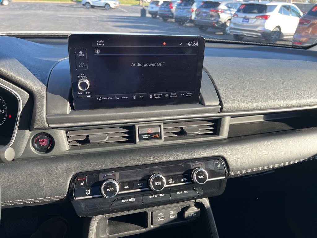 Used 2023 Honda Pilot Touring image 22