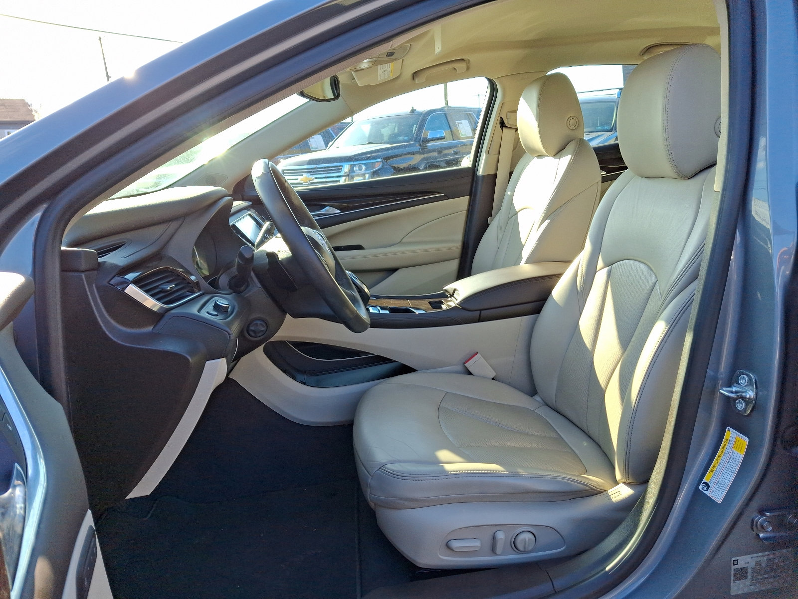 Used 2019 Buick LaCrosse Essence w/ Sights and Sounds Package image 13