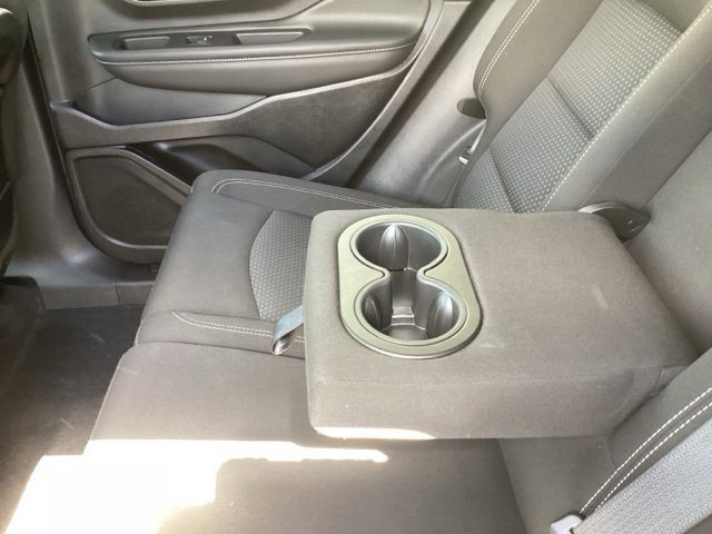 Used 2024 GMC Terrain SLE image 33