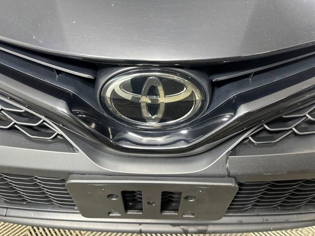 Used 2024 Toyota Camry SE image 9