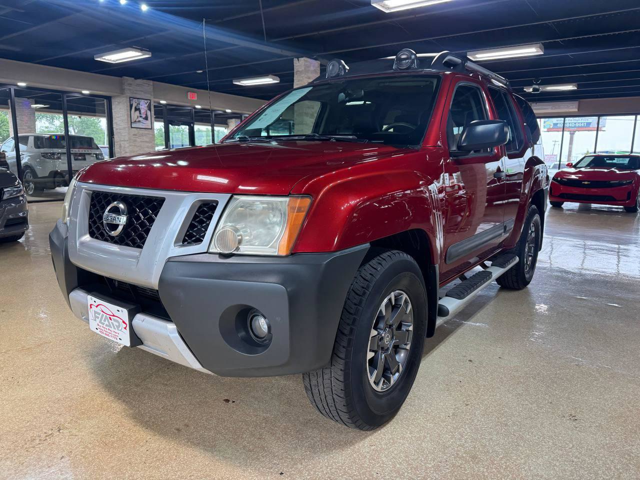 Used 2014 Nissan Xterra PRO-4X w/ Pro-4x Leather Package AWD/4WD image 3