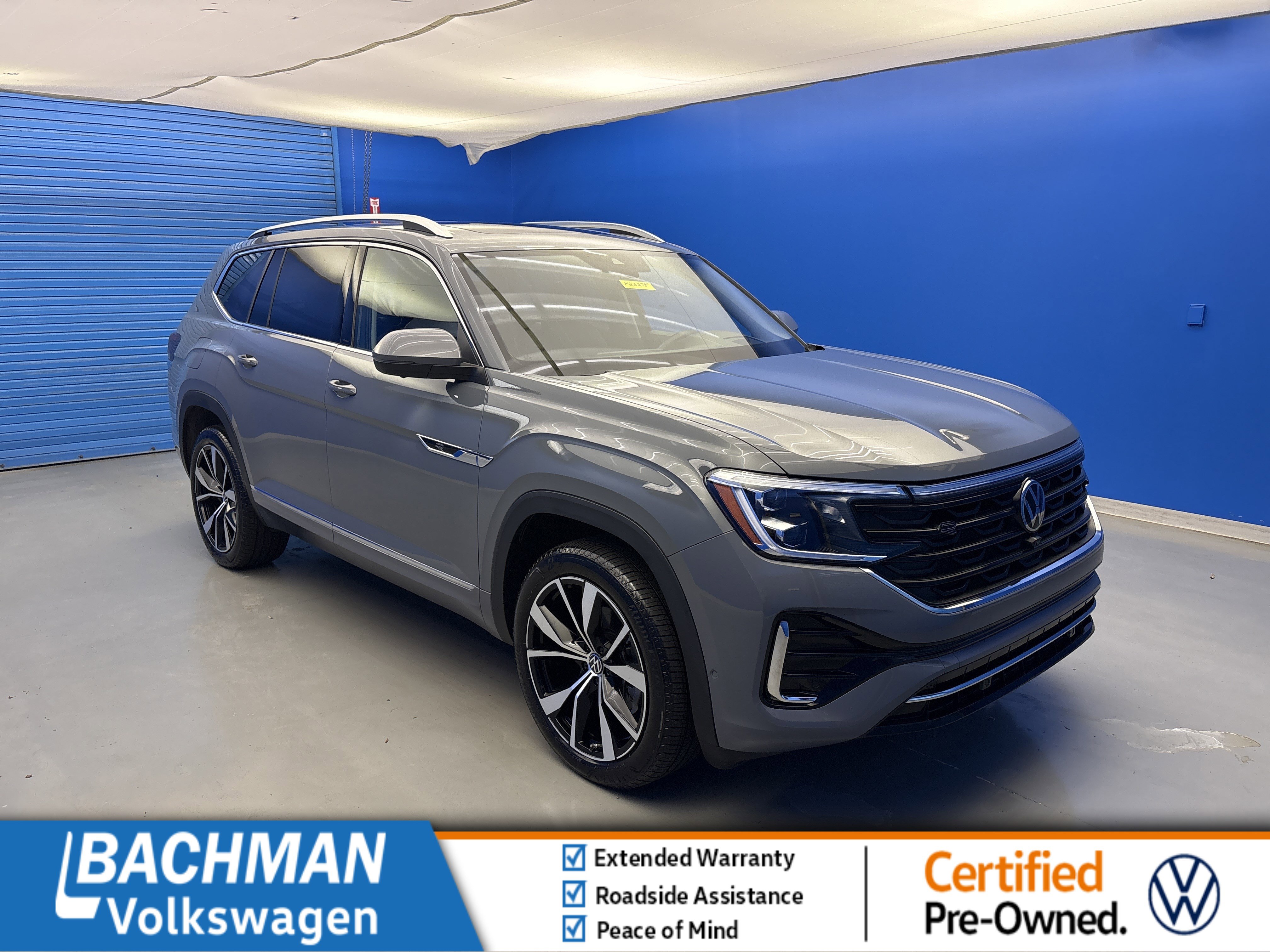 Used 2025 Volkswagen Atlas SEL Premium R-Line AWD/4WD image 1