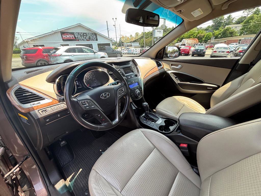 Used 2014 Hyundai Santa Fe GLS AWD/4WD image 16