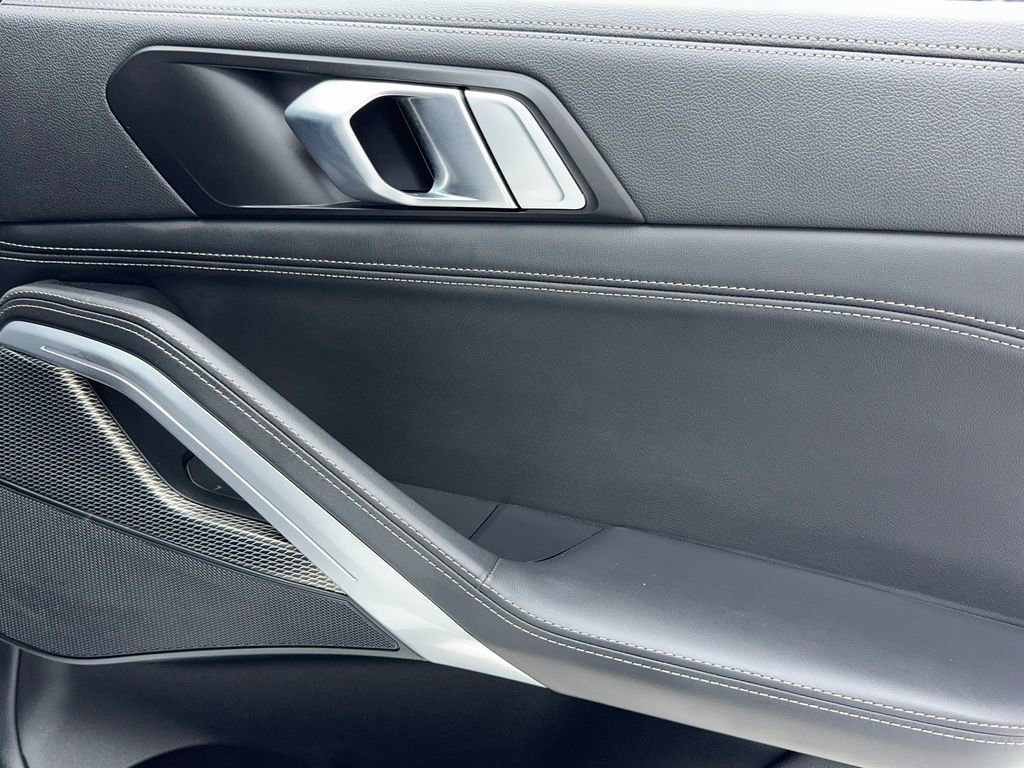 Used 2023 BMW X6 xDrive40i image 53