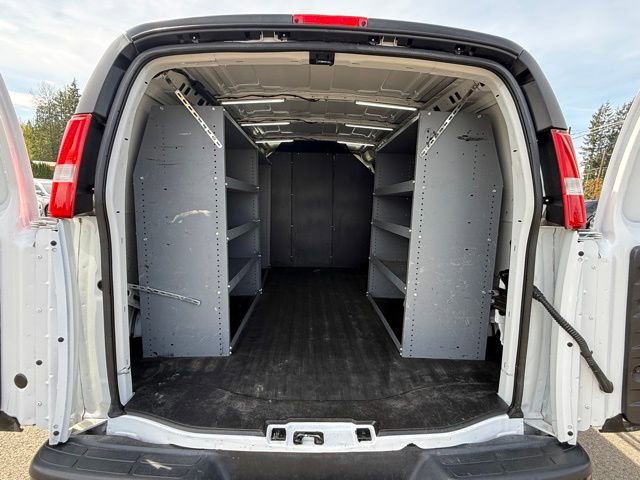 Used 2021 Chevrolet Express 2500 w/ Driver Convenience Package RWD image 22
