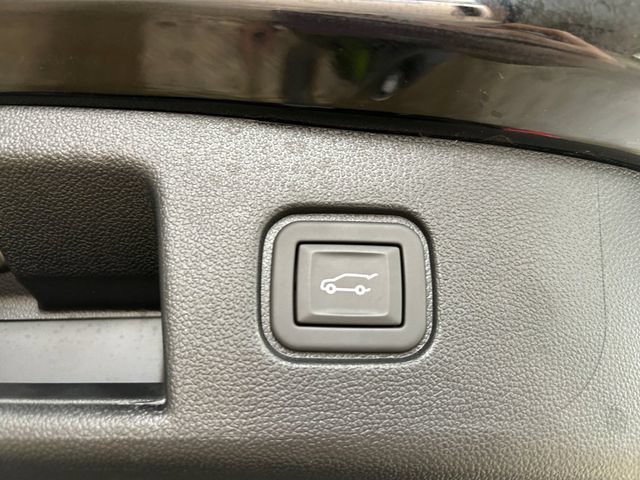 Used 2024 Chevrolet Blazer EV RS AWD/4WD image 15
