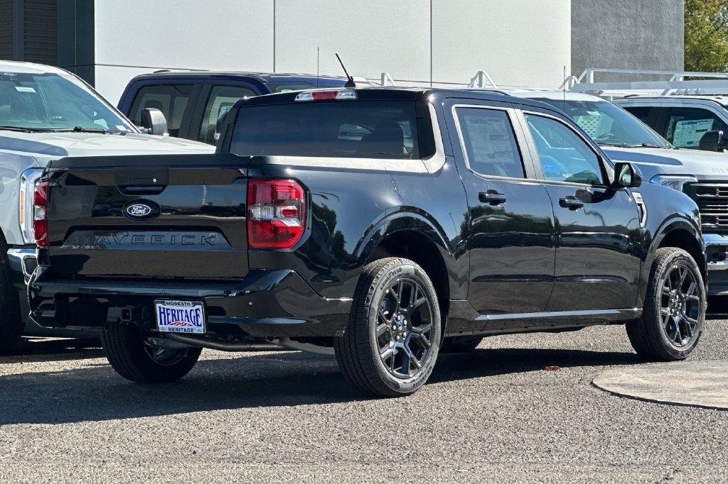 New 2026 Ford Maverick Lobo AWD/4WD image 4