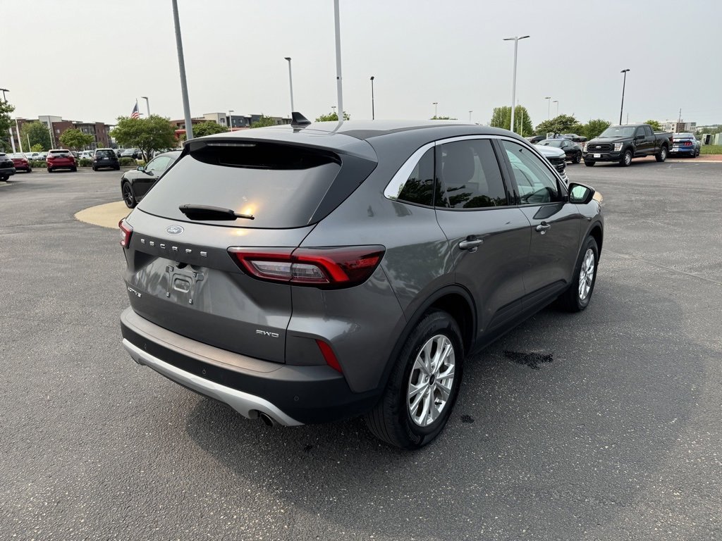 Used 2023 Ford Escape Active w/ Tech Pack #2 image 4