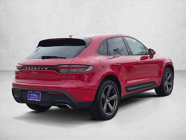 Used 2025 Porsche Macan Turbo AWD/4WD image 5