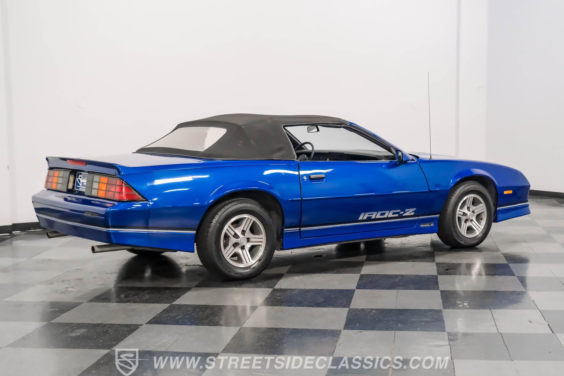 Used 1989 Chevrolet Camaro IROC-Z image 13
