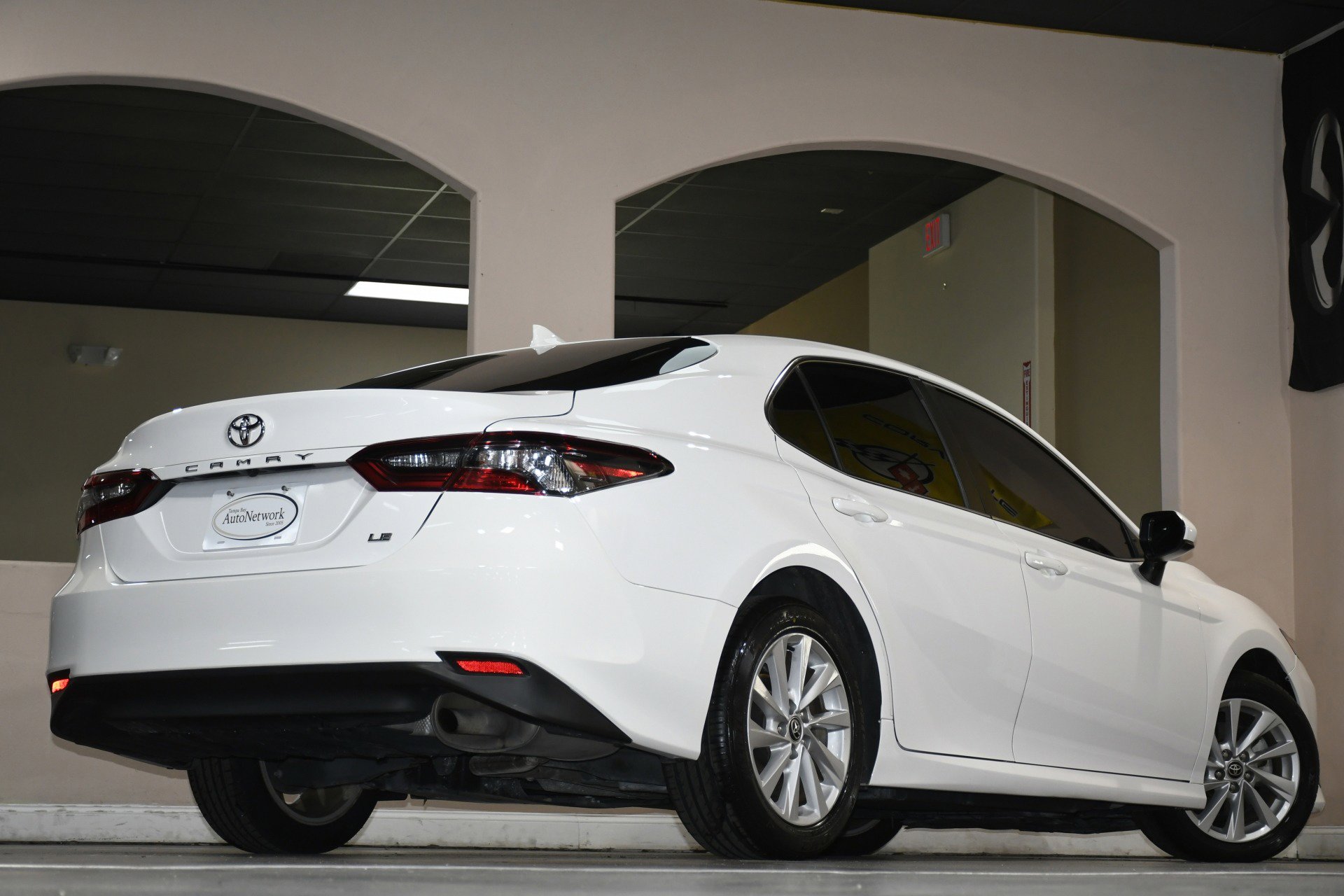 Used 2021 Toyota Camry LE image 85