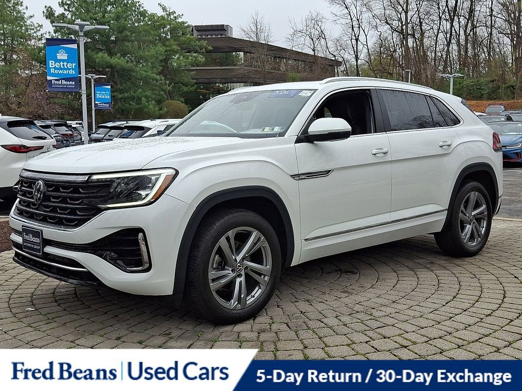 Certified 2024 Volkswagen Atlas Cross Sport SEL R-Line image 3