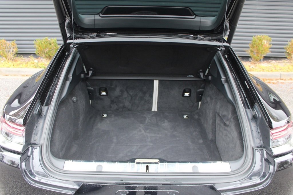 Used 2023 Porsche Panamera 4 image 39