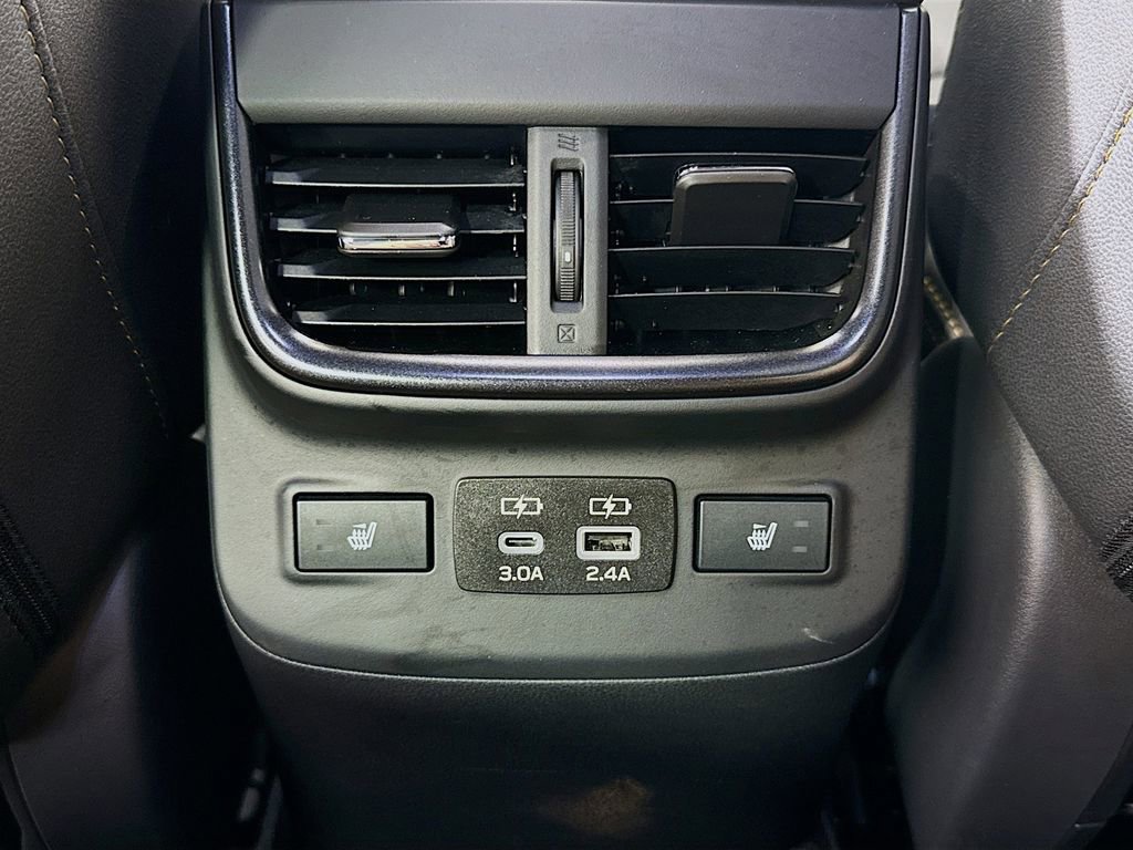 Used 2025 Subaru Outback Wilderness w/ Wilderness Package AWD/4WD image 27