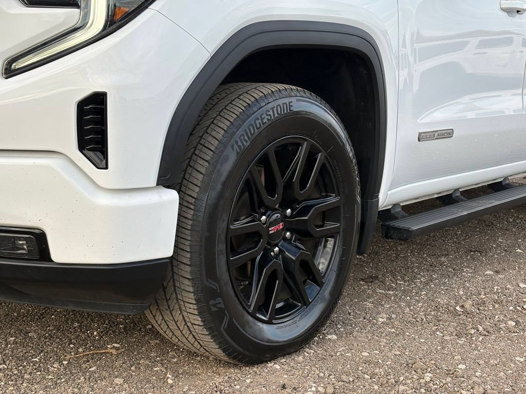 Used 2022 GMC Sierra 1500 Elevation RWD image 9