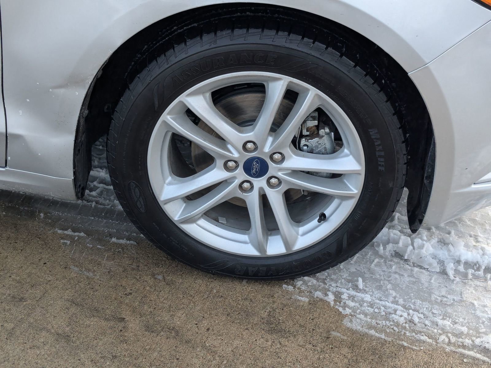 Used 2018 Ford Fusion SE w/ Fusion SE Technology Package image 32