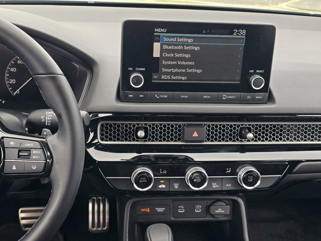 Used 2025 Honda Civic Sport image 15