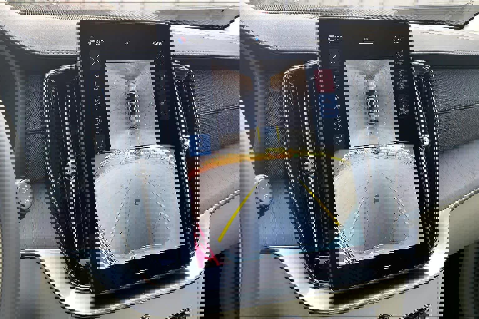 New 2026 Volvo XC90 T8 Ultra image 20