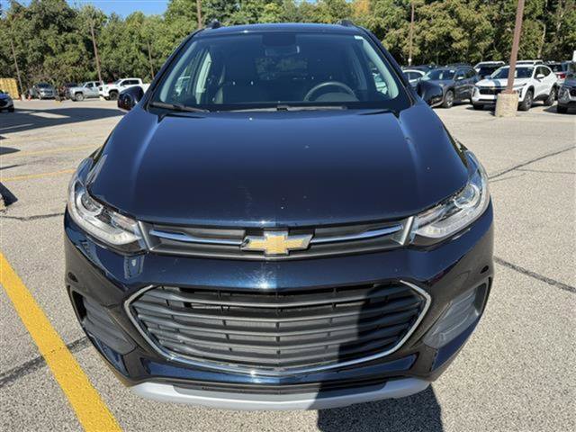 Certified 2022 Chevrolet Trax LT w/ LT Convenience Package image 10