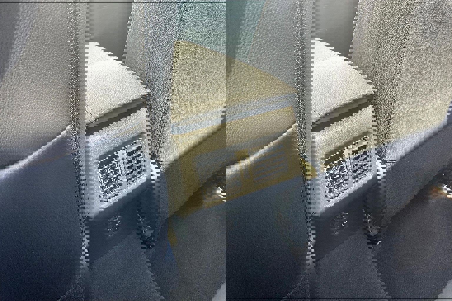 Used 2026 Toyota Camry XSE w/ Premium Plus Package image 40