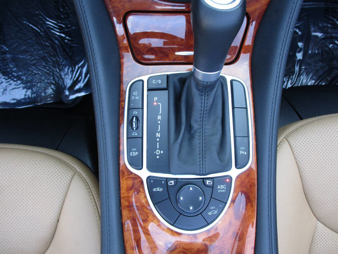 Used 2007 Mercedes-Benz SL 550 image 38