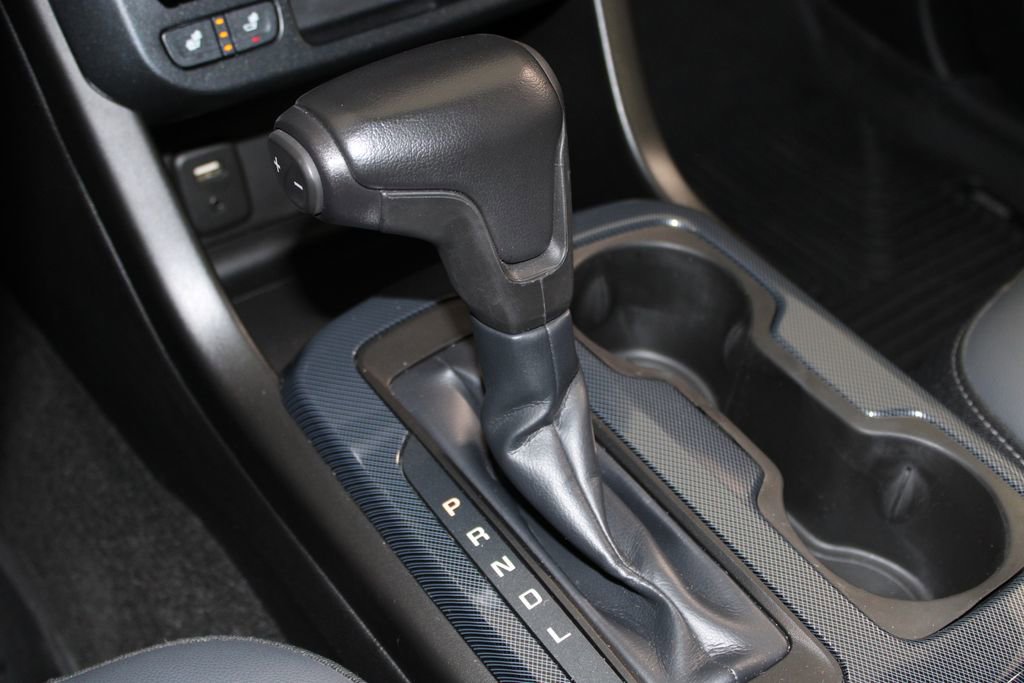 Used 2018 Chevrolet Colorado Z71 image 30