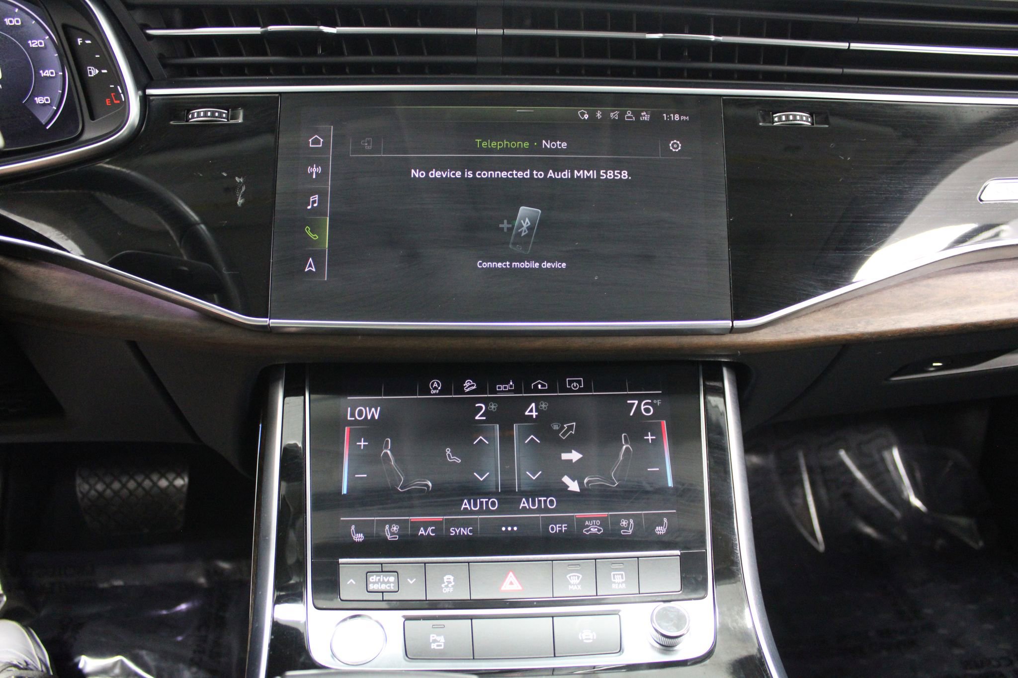 Used 2020 Audi Q8 Premium Plus AWD/4WD image 45