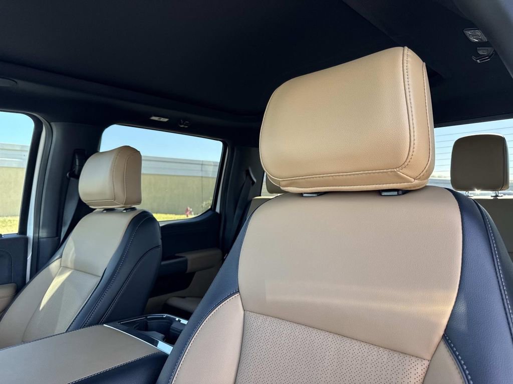 New 2025 Ford F350 Lariat w/ Lariat Ultimate Package image 21