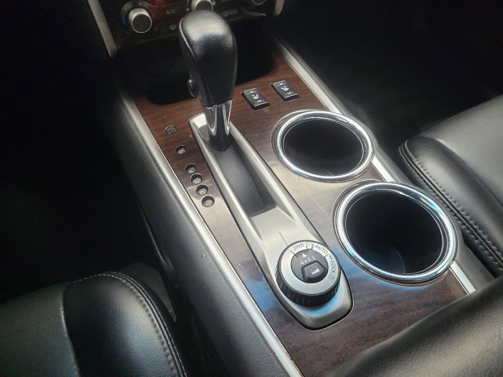 Used 2015 Nissan Pathfinder SL w/ SL Tech Package AWD/4WD image 26