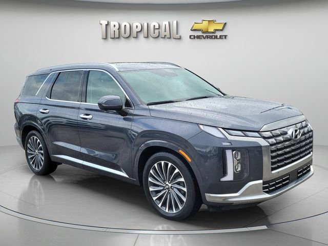 Used 2024 Hyundai Palisade Calligraphy image 4