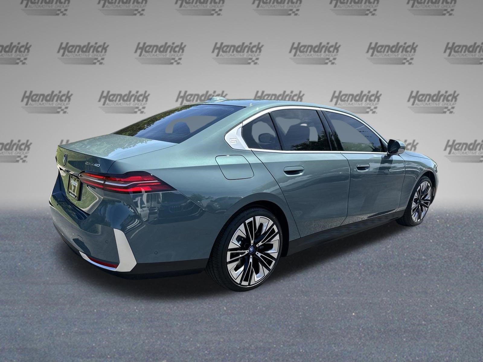 Certified 2024 BMW i5 eDrive40i w/ M Sport Package RWD image 9