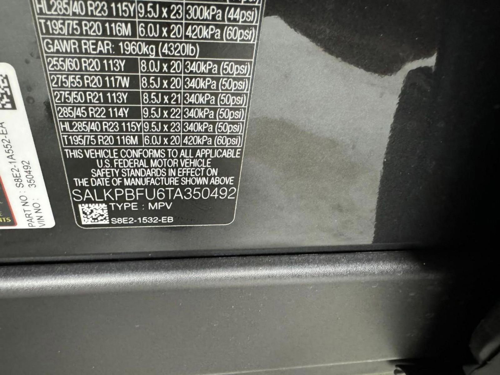 New 2026 Land Rover Range Rover Long Wheelbase SE image 34