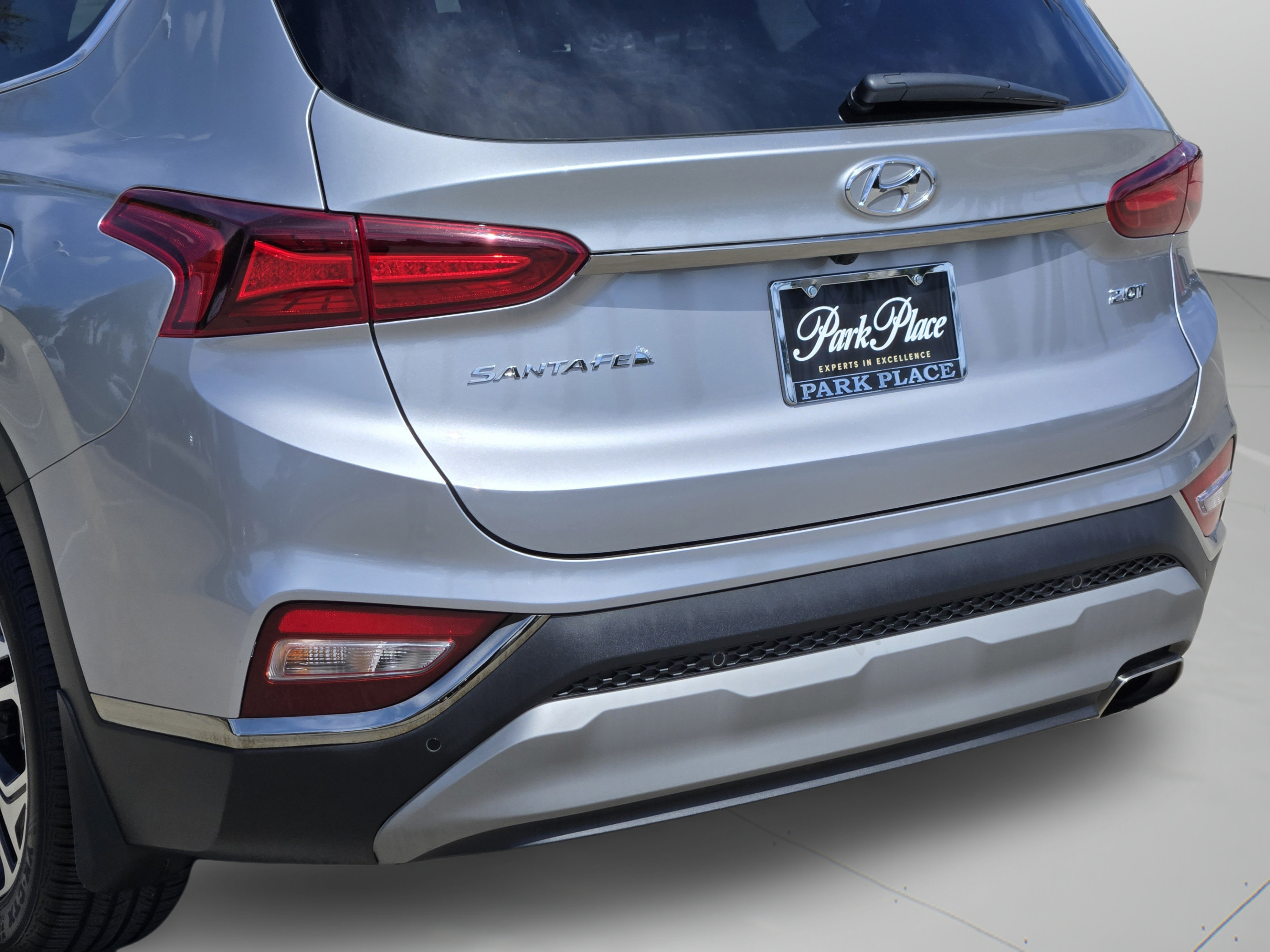 Used 2020 Hyundai Santa Fe Limited w/ Cargo Package FWD image 33