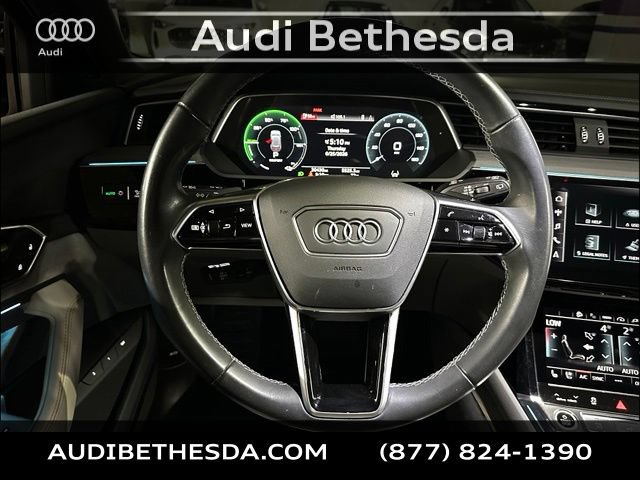 Certified 2024 Audi Q8 e-tron Prestige w/ Prestige Package AWD/4WD image 17
