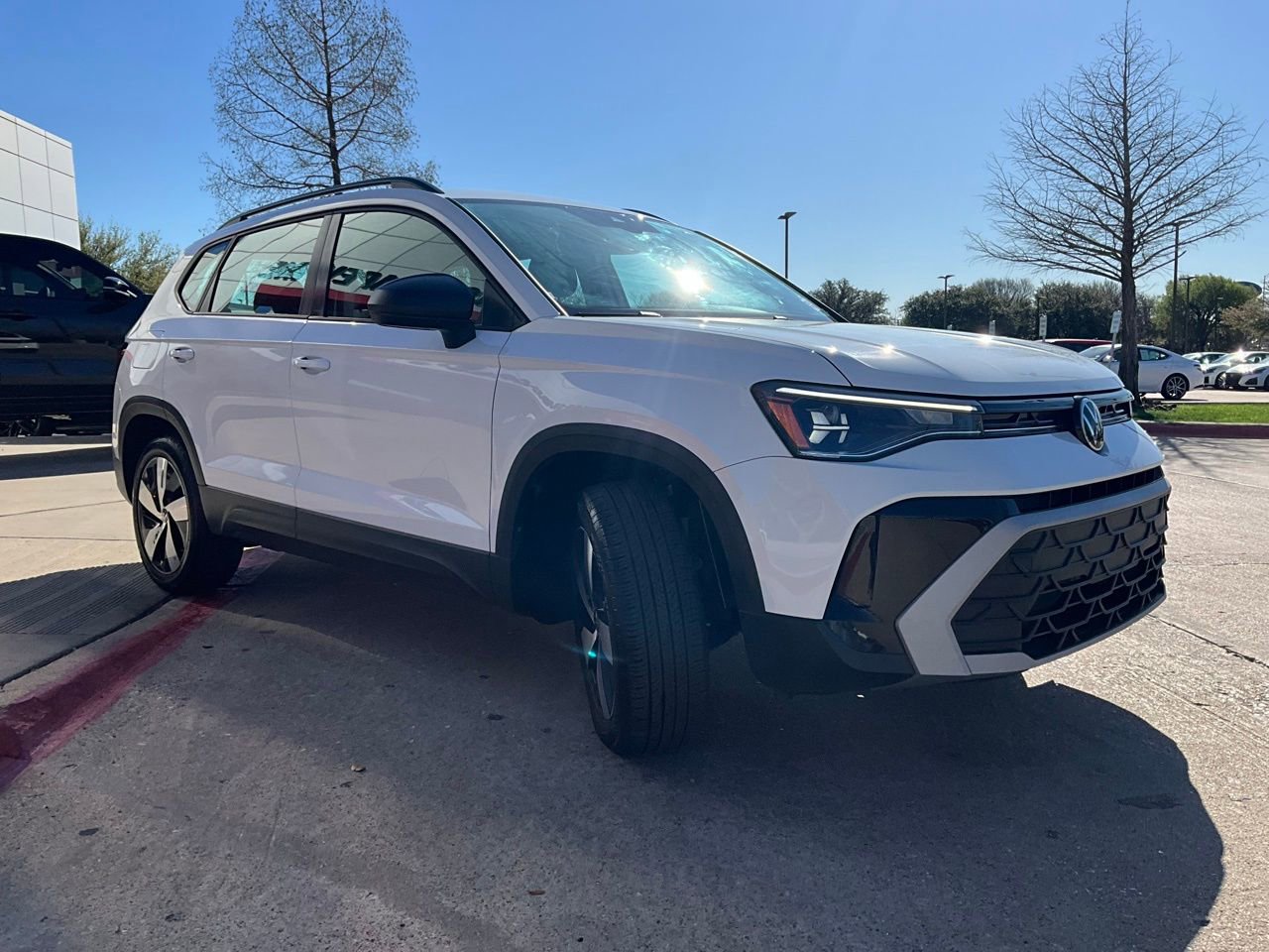 Used 2025 Volkswagen Taos S image 4