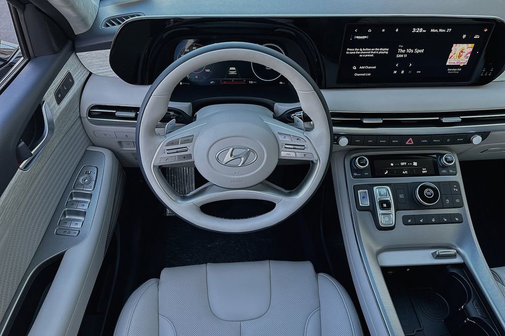 New 2023 Hyundai Palisade Calligraphy FWD image 11