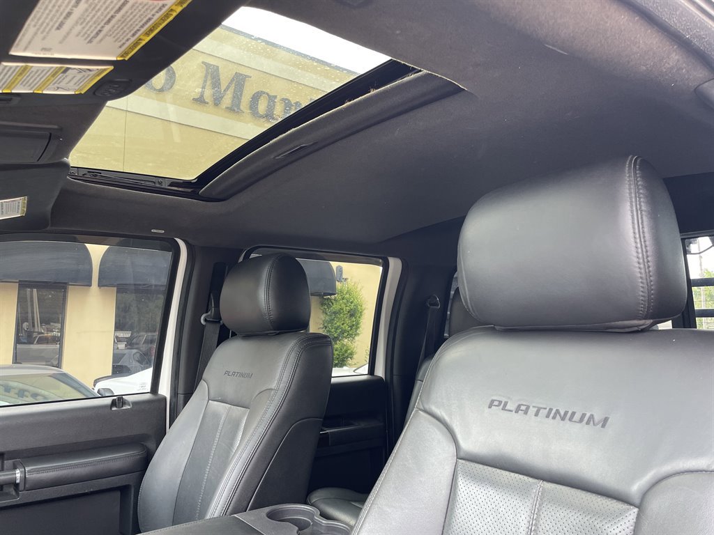 Used 2016 Ford F350 Platinum w/ FX4 Off-Road Package AWD/4WD image 6