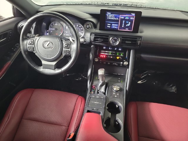 Used 2025 Lexus IS 300 w/ Premium Package RWD image 15