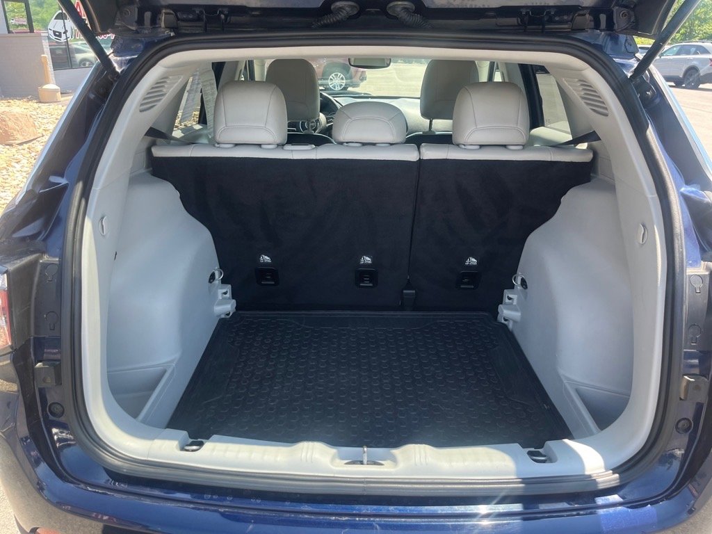 Used 2019 Jeep Compass Limited image 11