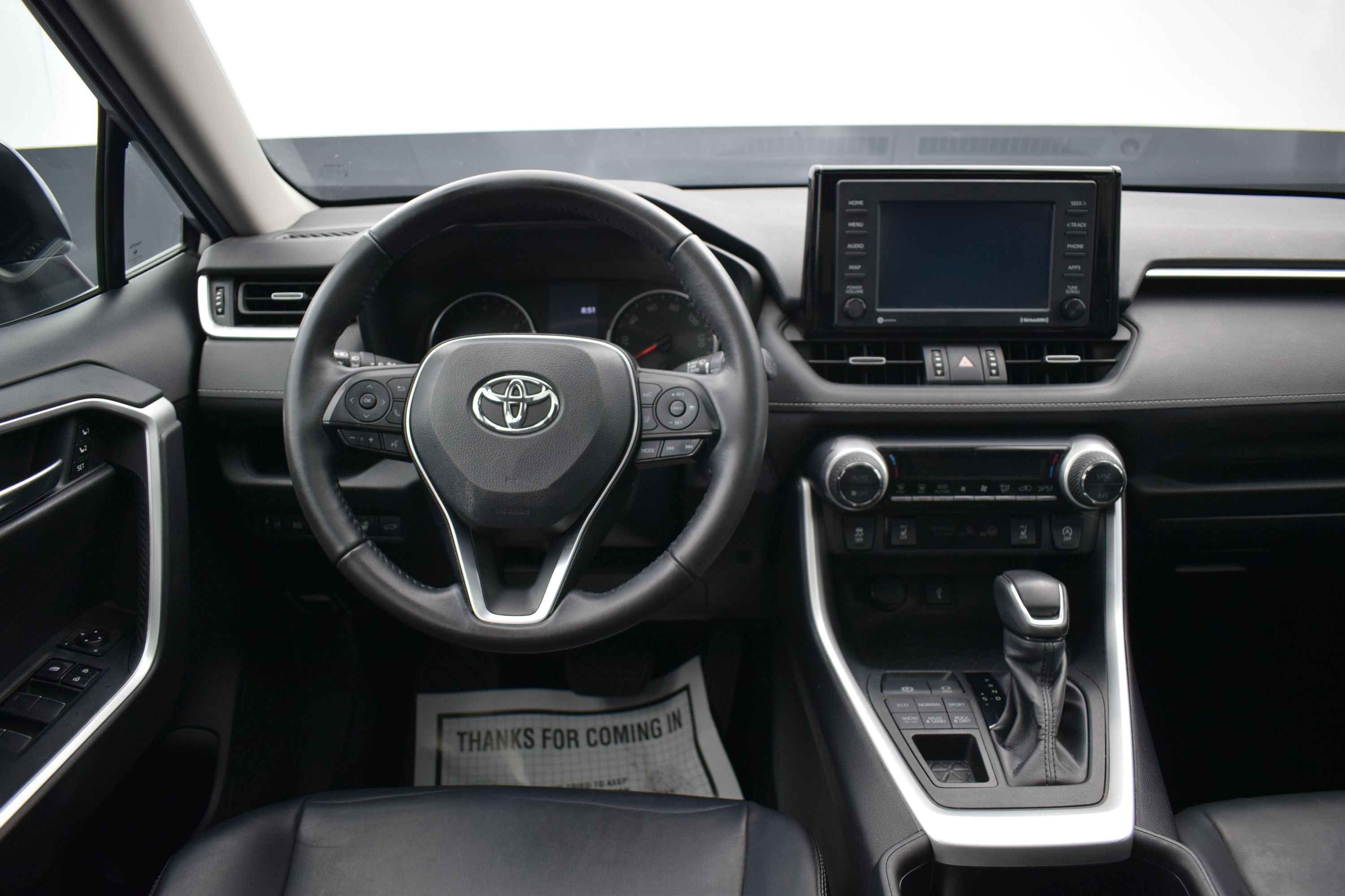 Used 2020 Toyota RAV4 XLE Premium AWD/4WD image 15