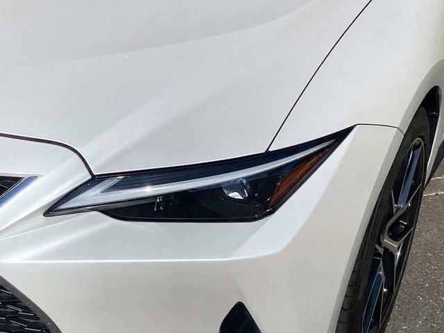 Used 2021 Lexus IS 300 w/ Accessory Package RWD image 5
