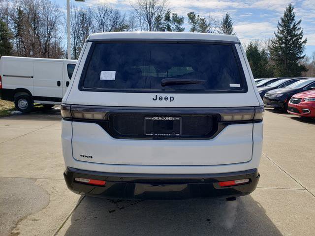 New 2026 Jeep Grand Wagoneer Limited w/ Convenience Group I AWD/4WD image 5