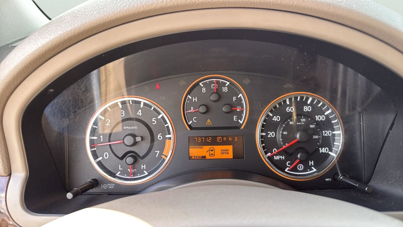 Used 2015 Nissan Armada Platinum image 13