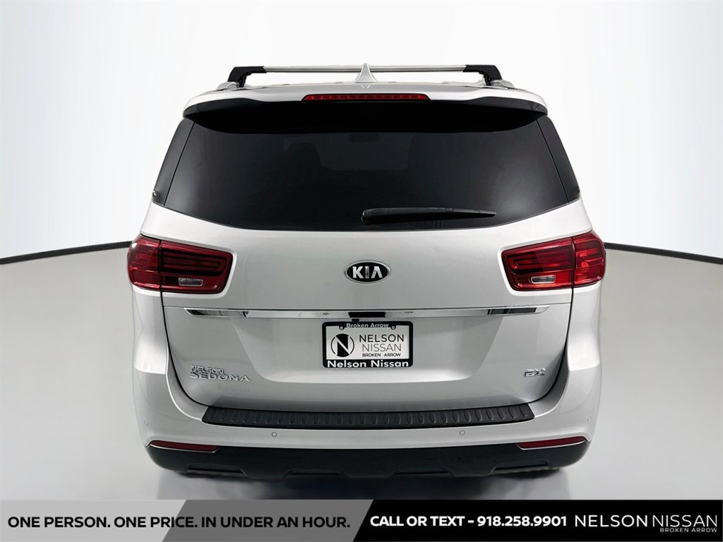 Used 2021 Kia Sedona EX FWD image 6