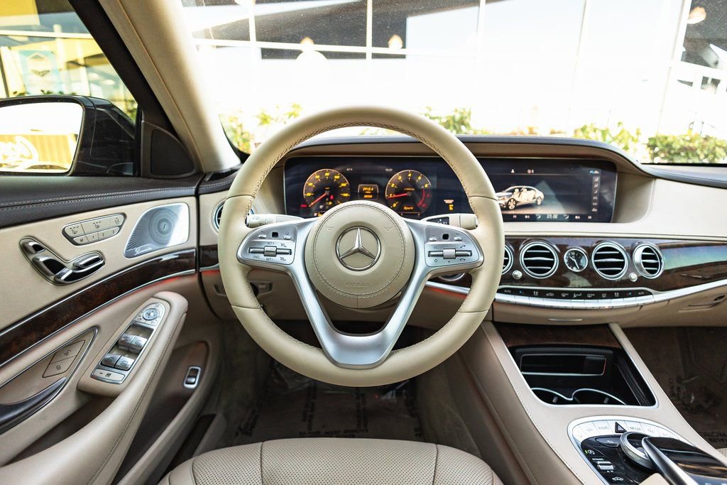 Used 2019 Mercedes-Benz S 450 Sedan image 19