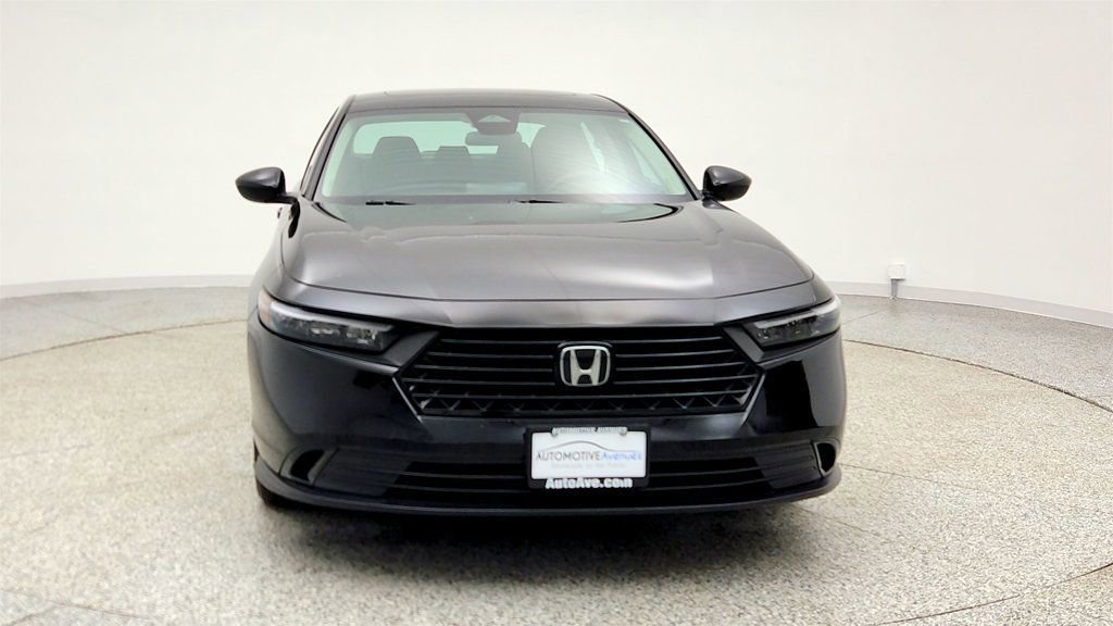 Used 2023 Honda Accord EX image 2